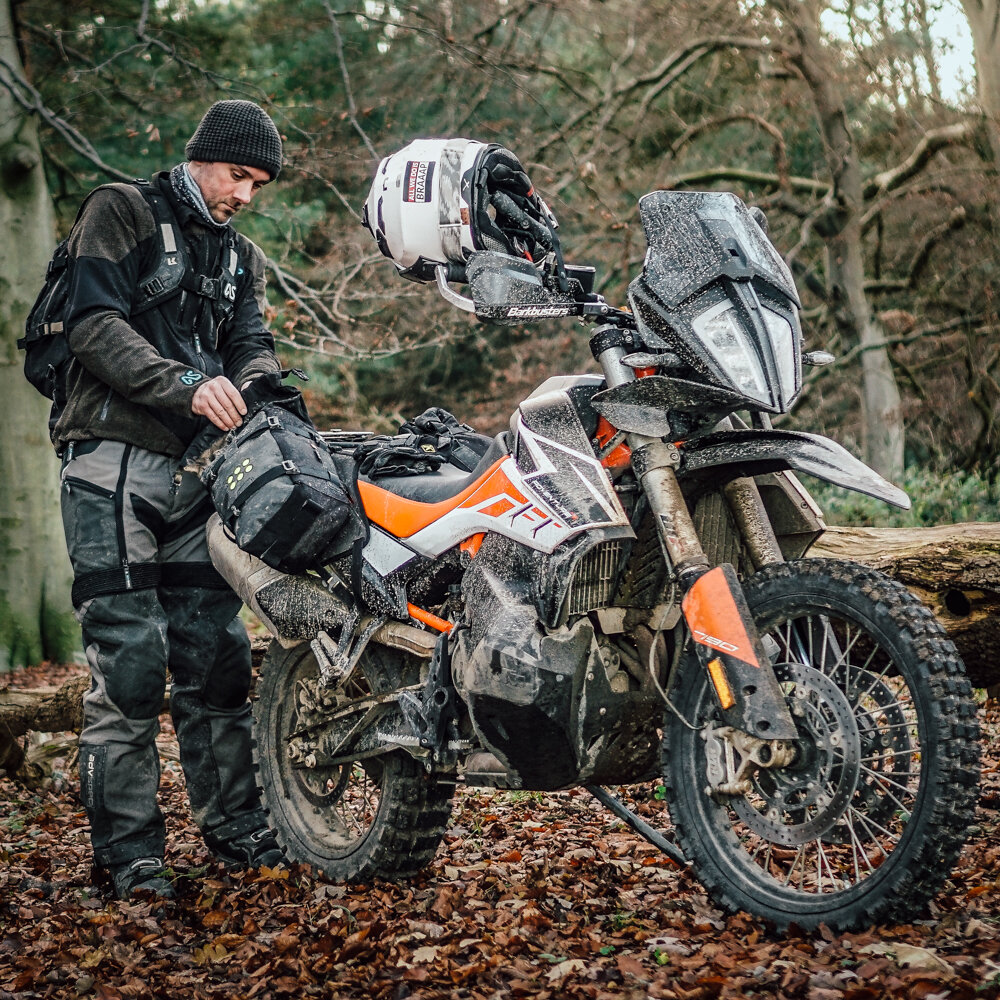 Kriega OS-Base für KTM 790 / 890 Adventure Montagesystem für OS-Taschen